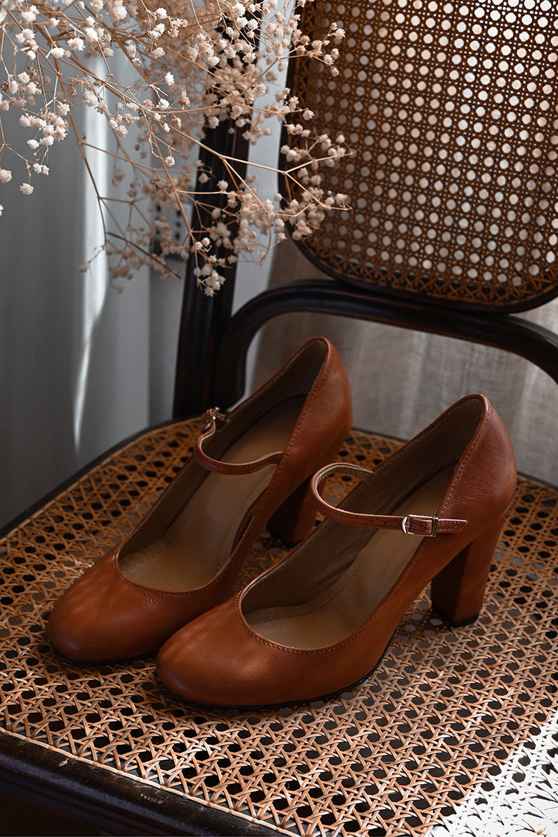 Bravina - Casual Heels